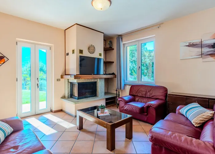 Letizia By Interhome *