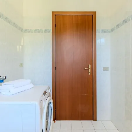 Appartamento Letizia By Interhome